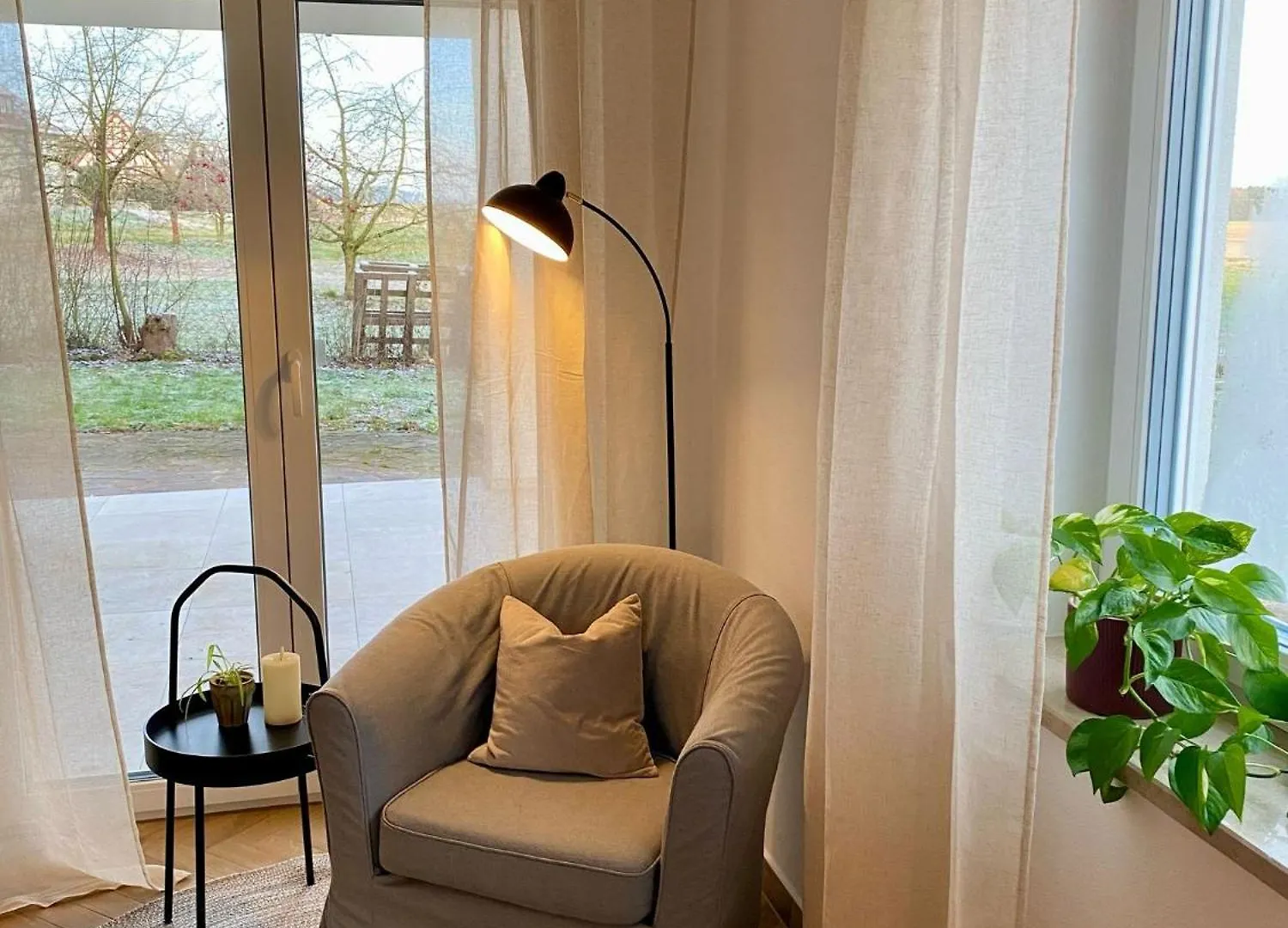 Moderne Ferienwohnung Mit Garten Spalt 0*,