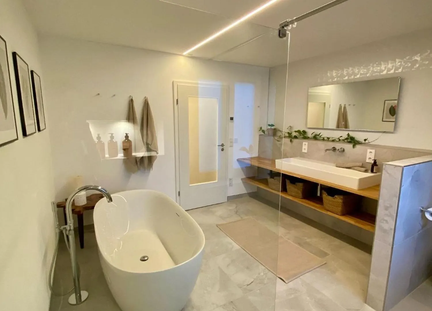 Daire Moderne Ferienwohnung Mit Garten Spalt